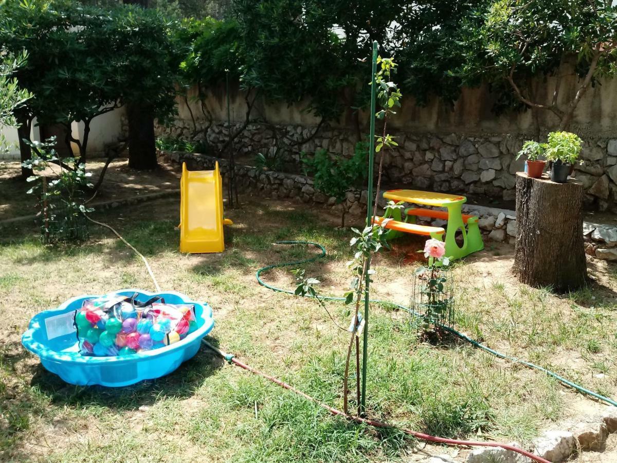 Apartmani Mw, Crveni Apartman Baška Kültér fotó